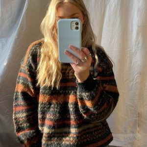 ✨patterned oversized sweater✨